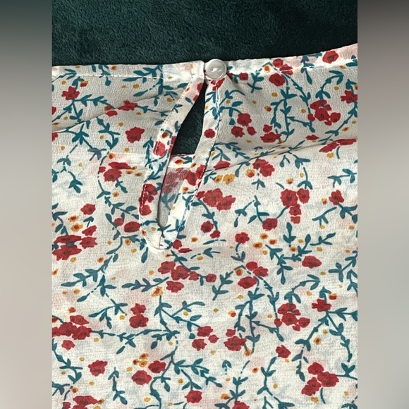 ModCloth sheer top size small - Picture 7 of 9